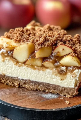 Apple Crumble Cheesecake