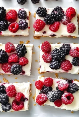 No-Bake Berry Cheesecake Bars
